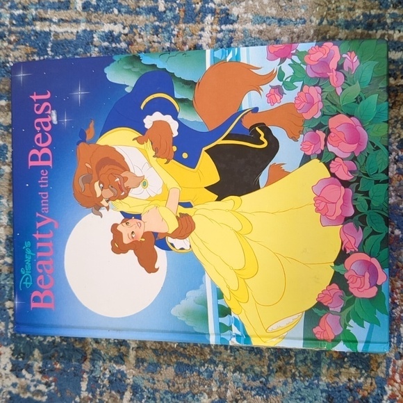 Disney's Beauty and the Beast Hardback Book - Picture 1 of 6